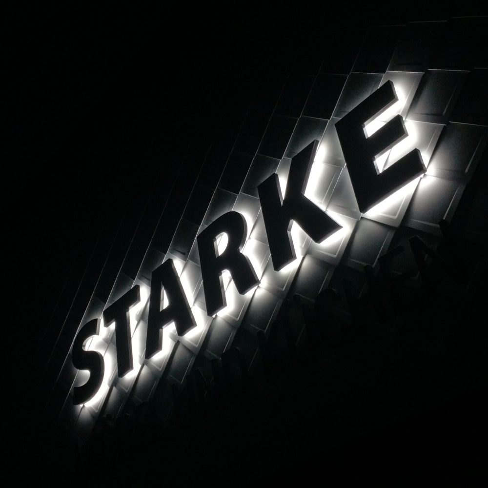 Leuchtbuchstaben Starke