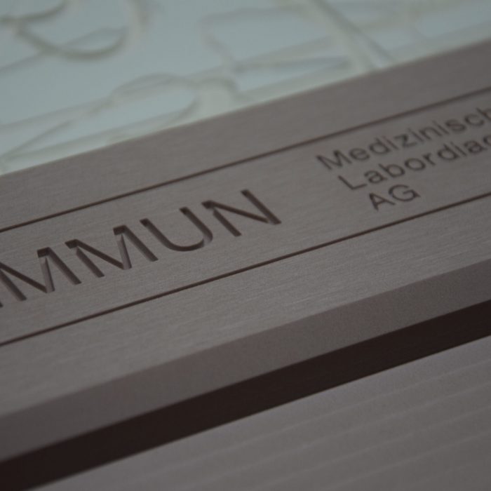 CNC Gravur Firmenlogo